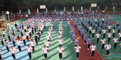 点击在新窗口中打开图片