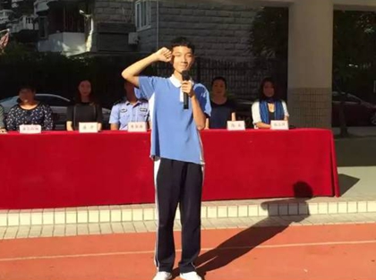 点击在新窗口中打开图片